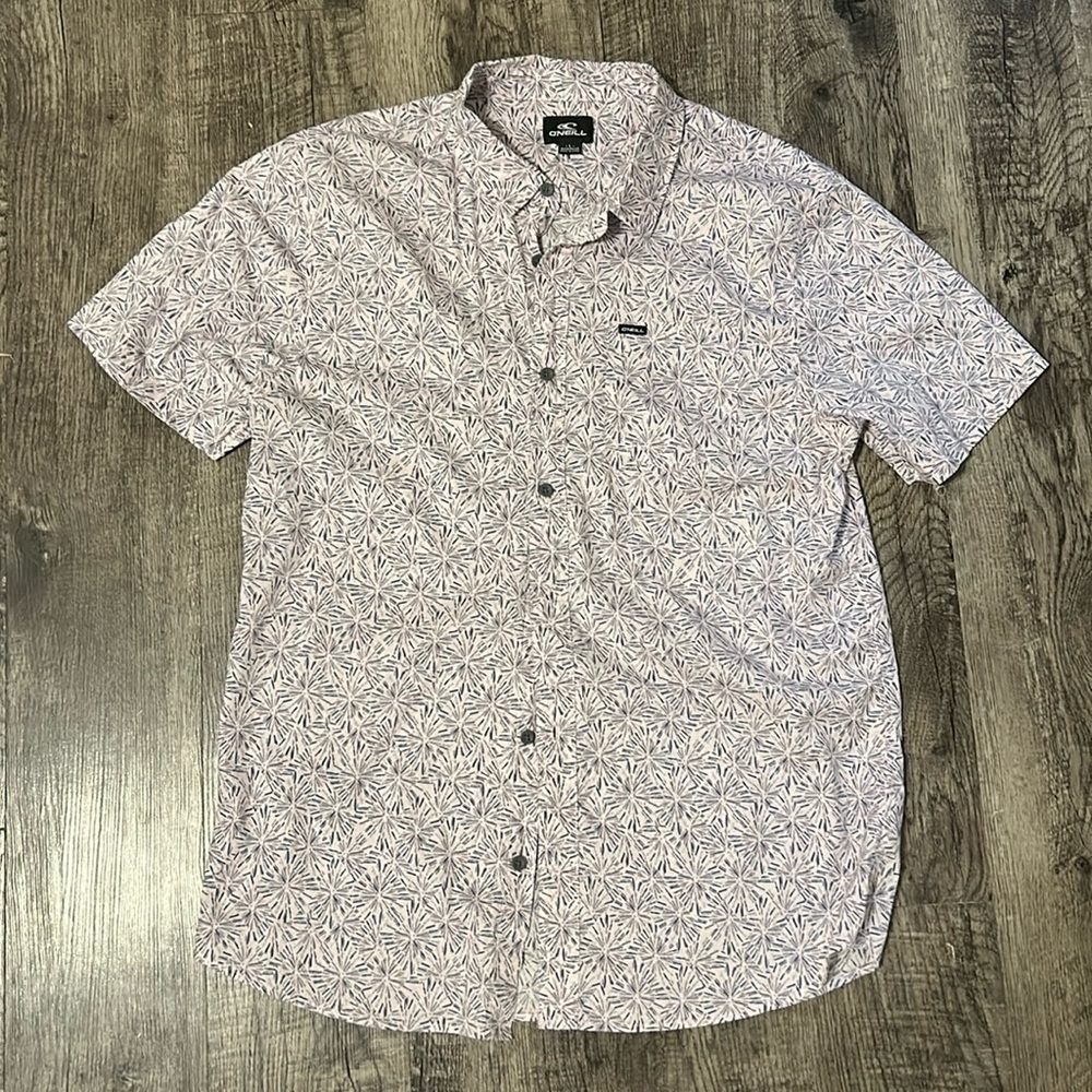 O’Neill short sleeve button down shirt size large